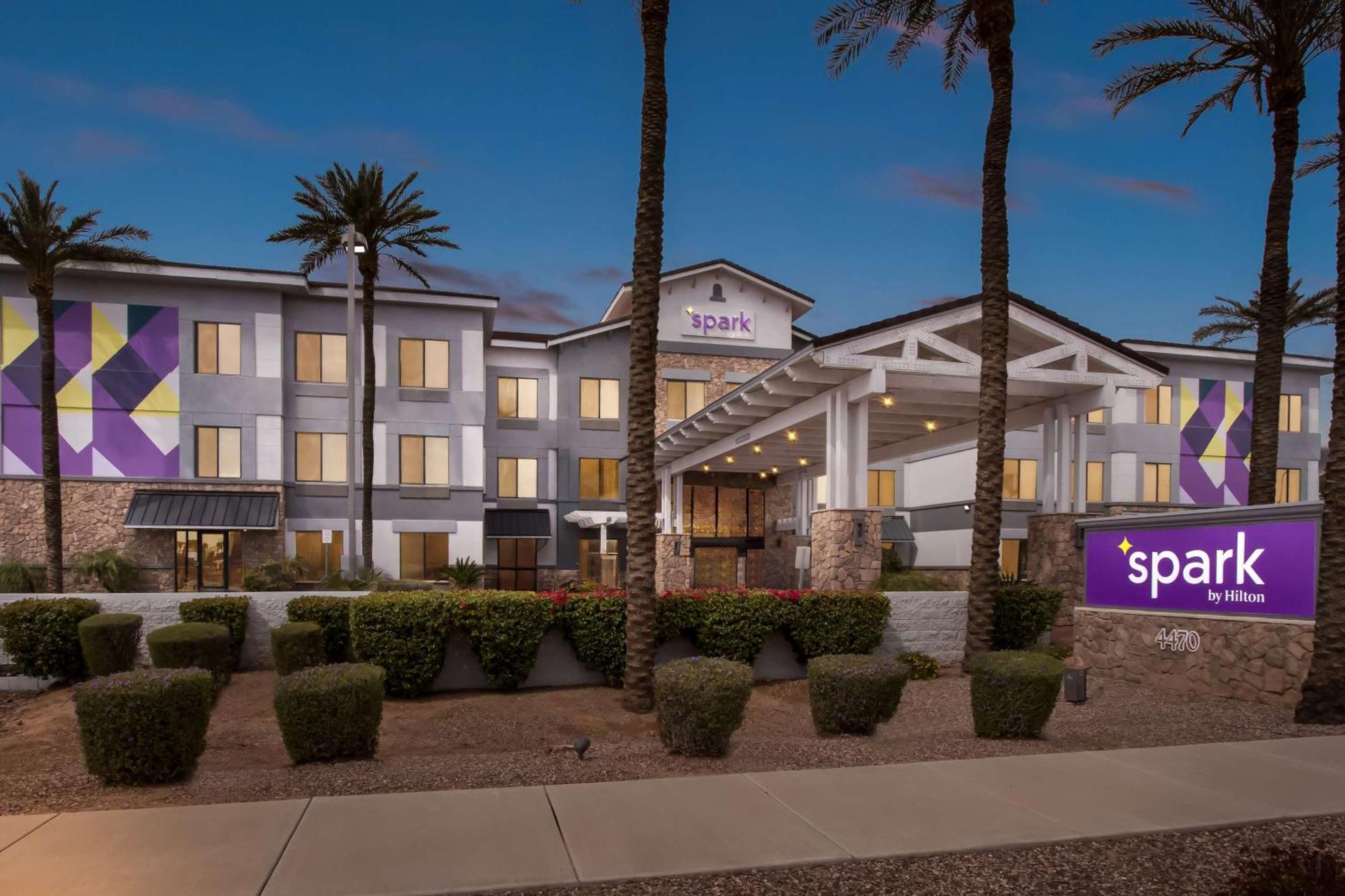 Spark By Hilton Phoenix East Mesa Exterior photo